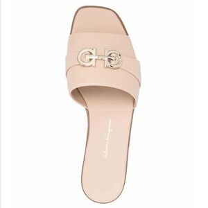 FERRAGAMO - Gancini Leather Flat Sandals
